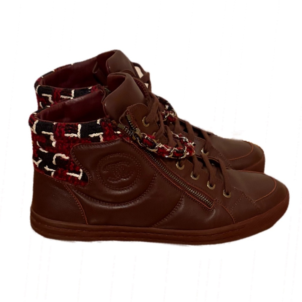 CHANEL Burgundy High-Top Leather Sneakers Boots sz 39